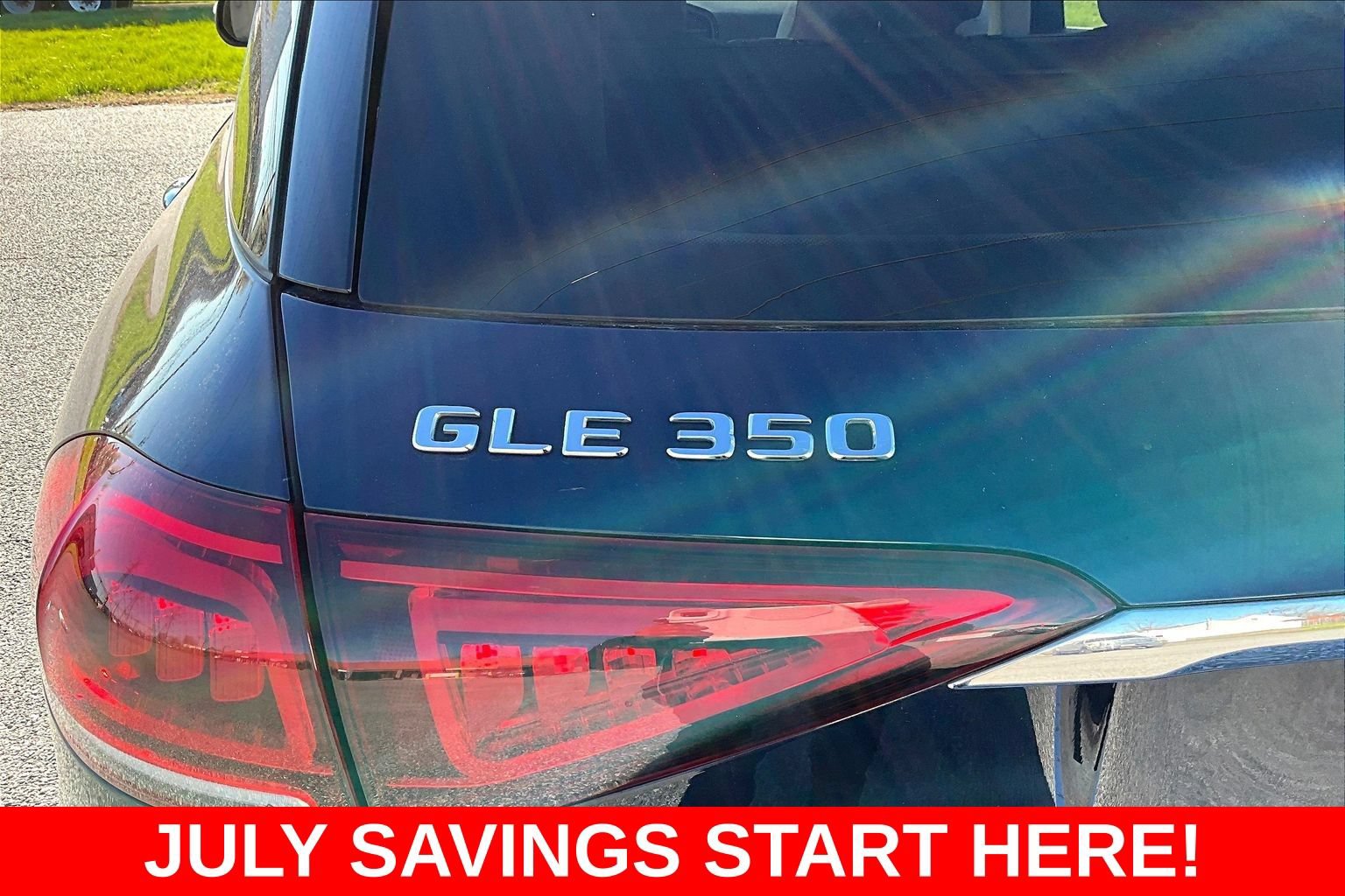 Used 2020 Mercedes-Benz GLE 350 w/ Premium Package image 30