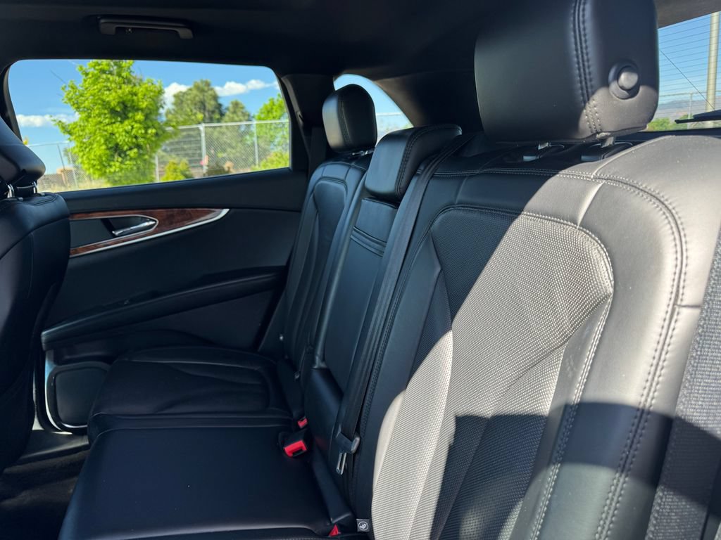 Used 2020 Lincoln Nautilus Reserve AWD/4WD image 8