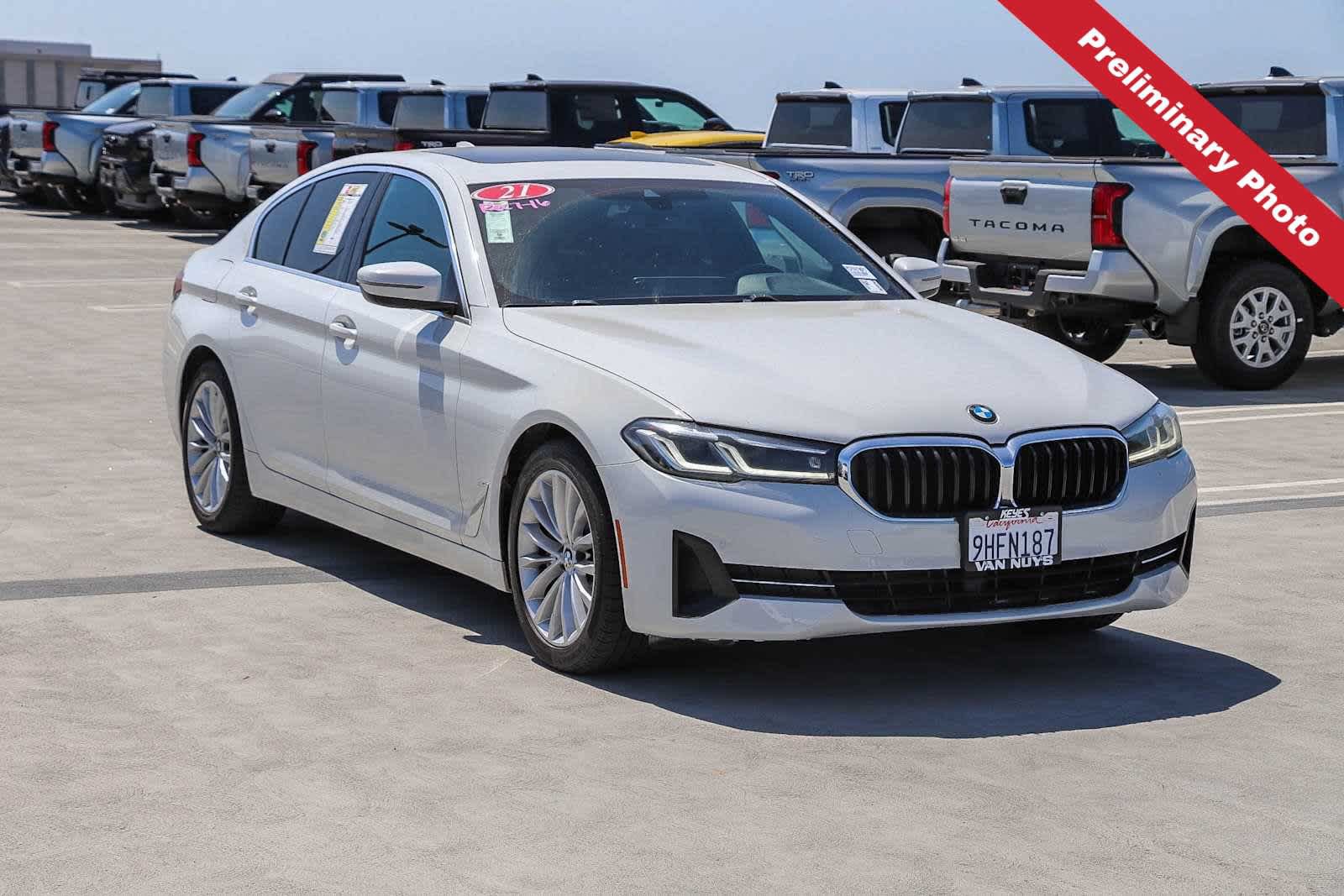 Used 2021 BMW 530i w/ Convenience Package RWD image 3