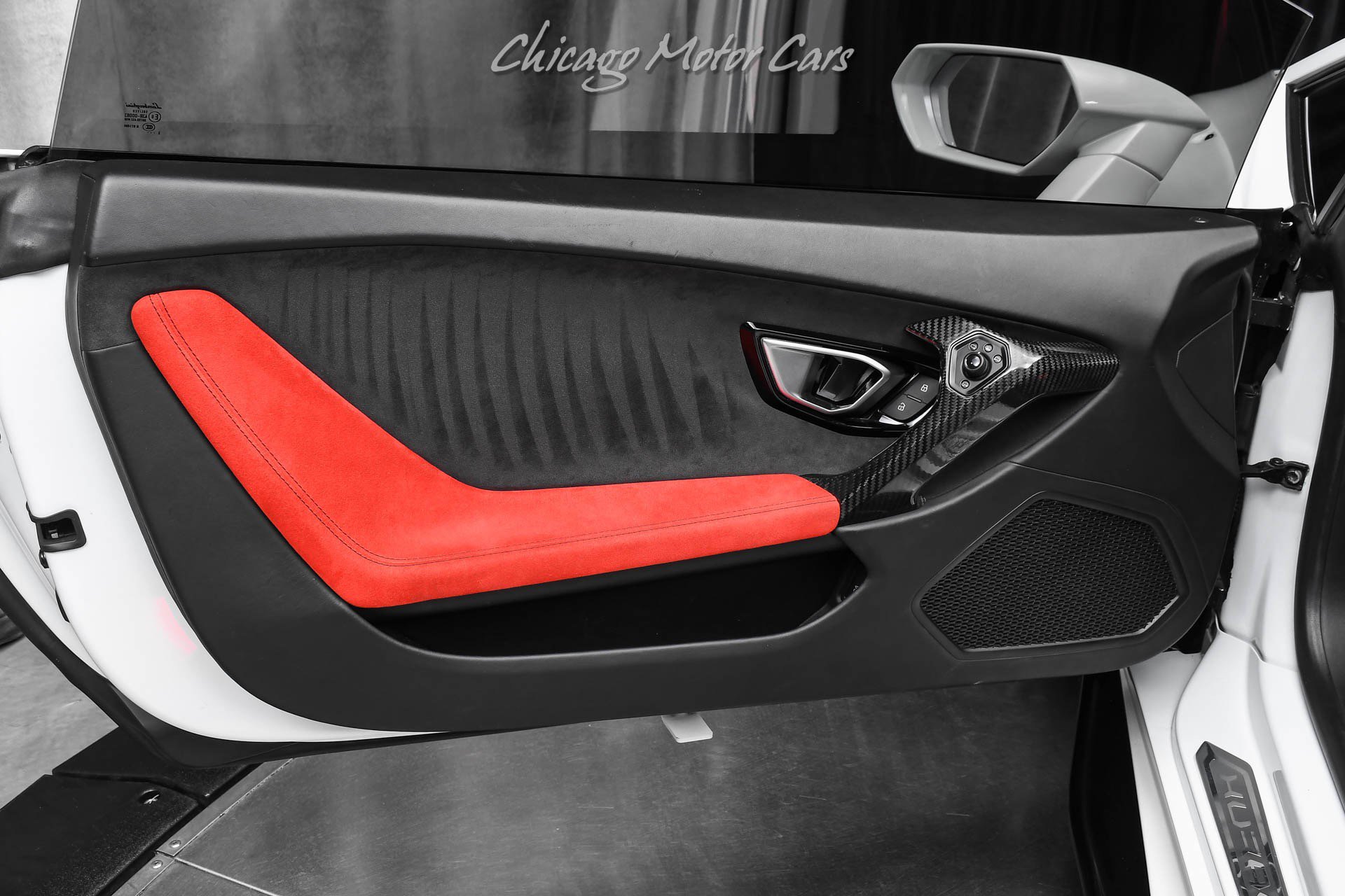 Used 2016 Lamborghini Huracan LP 580-2 RWD image 26