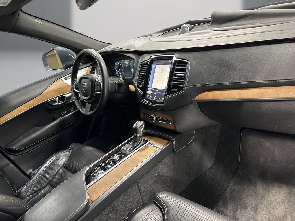 Used 2016 Volvo XC90 T6 Inscription AWD/4WD image 16