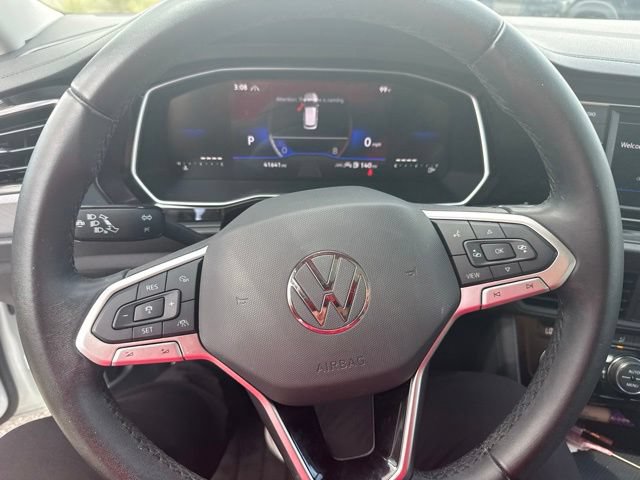 Certified 2024 Volkswagen Jetta SE w/ Panoramic Sunroof Package FWD image 18