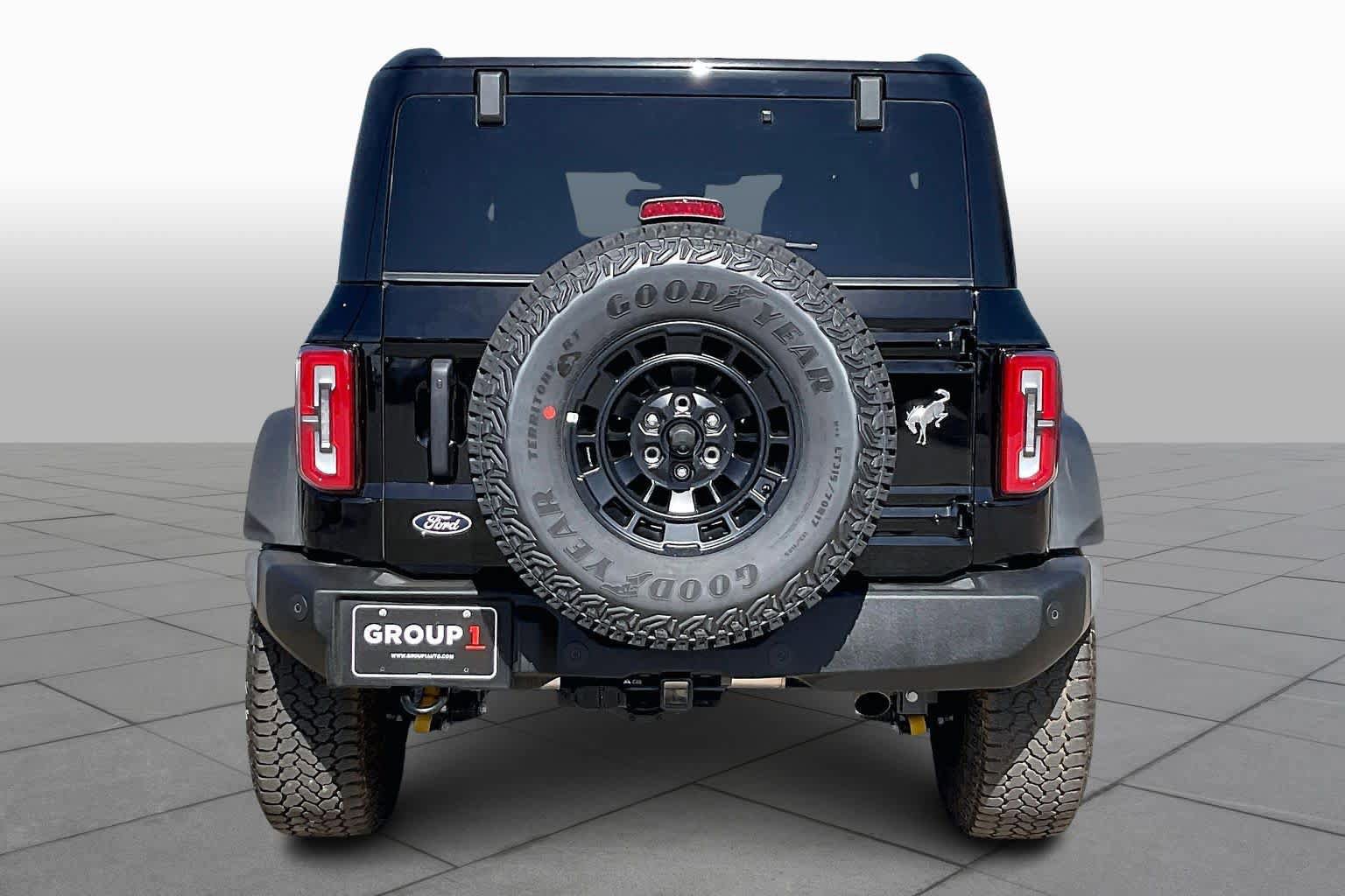 New 2026 Ford Bronco Outer Banks w/ Sasquatch Package AWD/4WD image 4