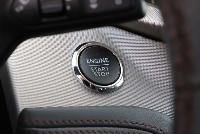 New 2026 Ford Explorer Active AWD/4WD image 32