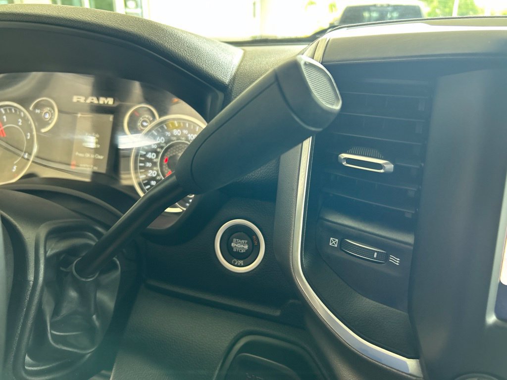 Used 2024 RAM 3500 Big Horn AWD/4WD image 9