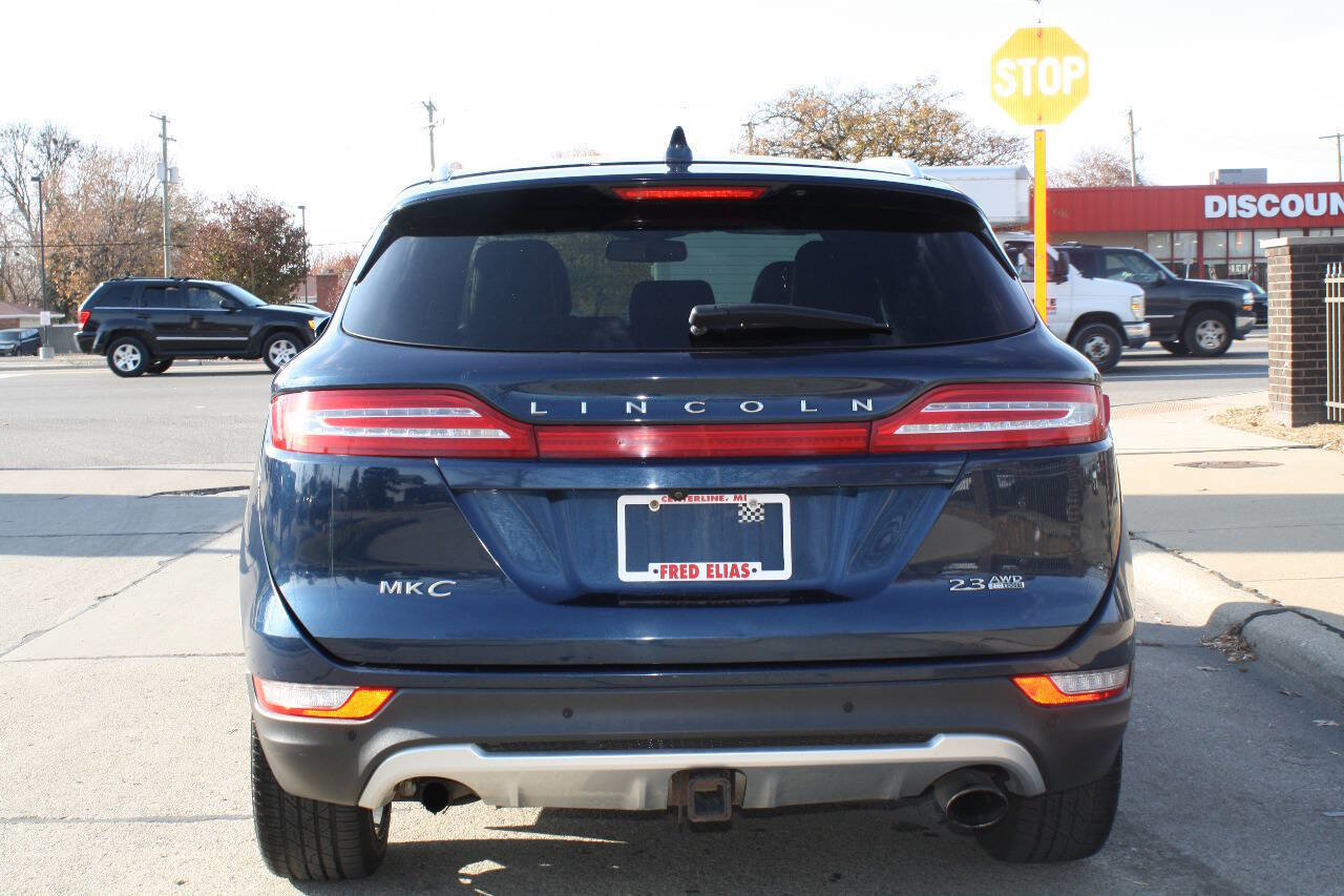 Used 2015 Lincoln MKC AWD w/ Equipment Group 102A Reserve image 5