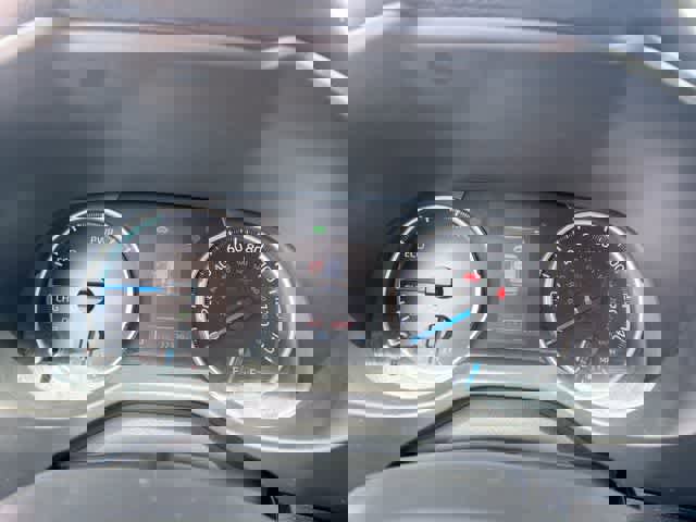 Used 2021 Toyota RAV4 LE AWD/4WD image 19