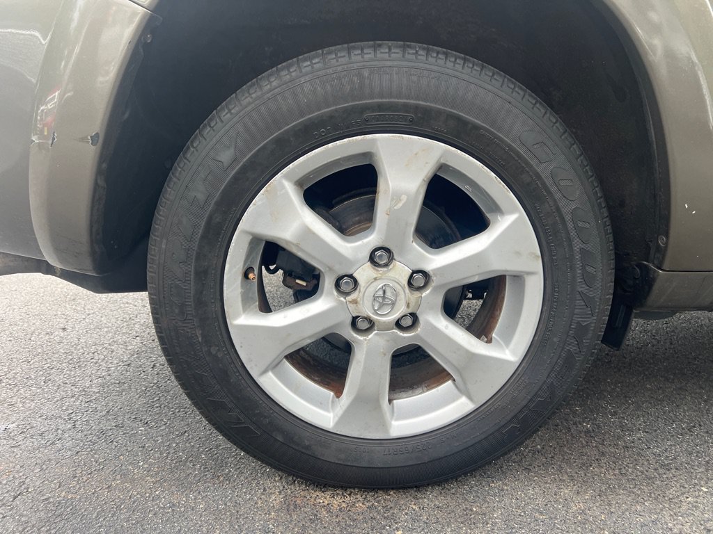 Used 2010 Toyota RAV4 Limited AWD/4WD image 33