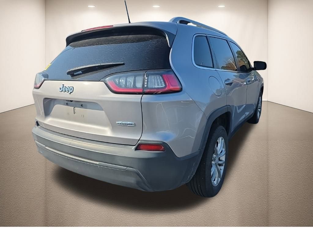 Used 2019 Jeep Cherokee Latitude w/ Popular Appearance Group image 7