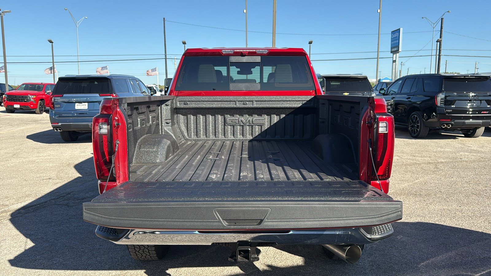 New 2026 GMC Sierra 2500 SLT w/ SLT Premium Package AWD/4WD image 25