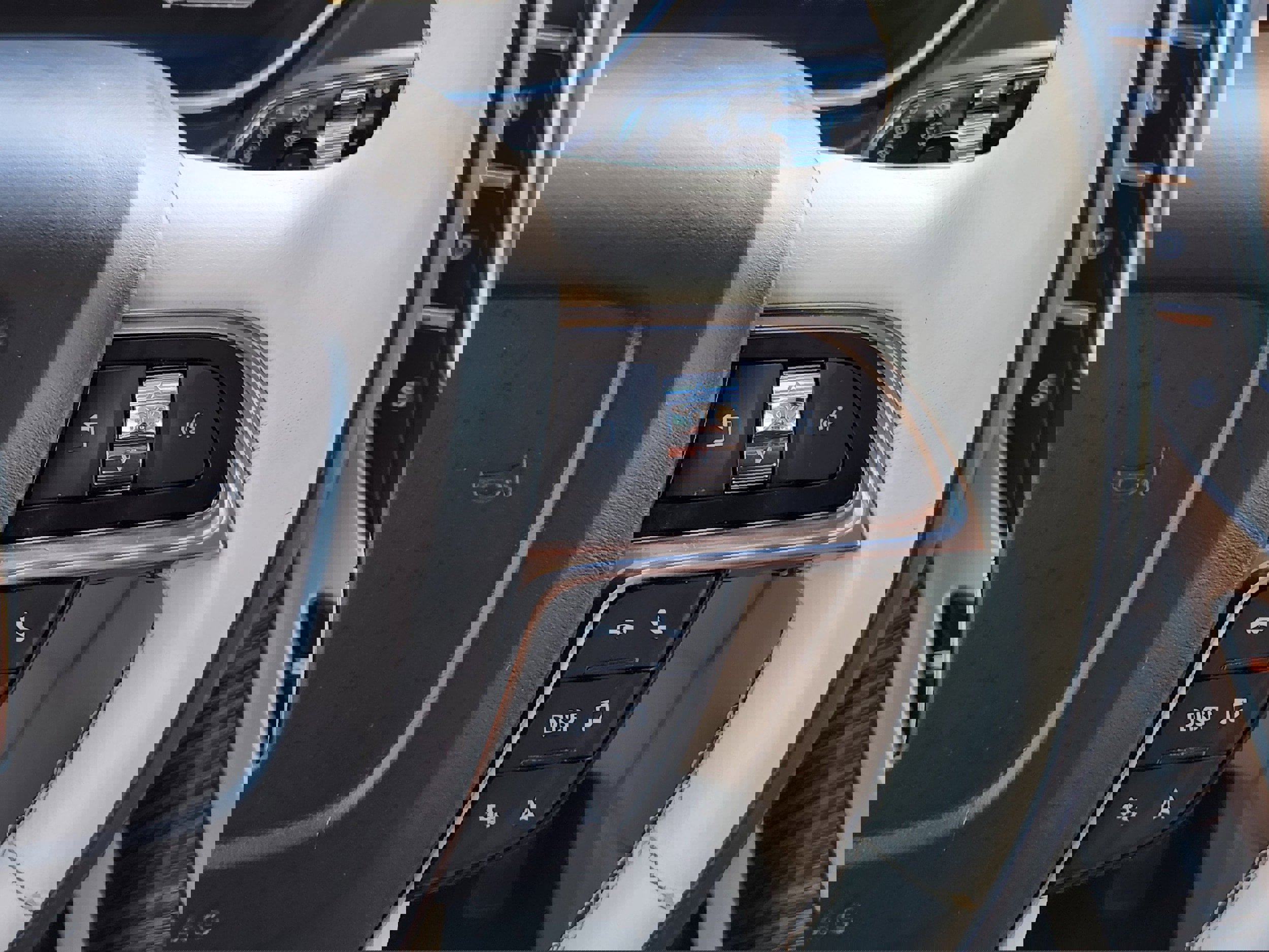 Used 2020 Lincoln Nautilus Black Label image 20