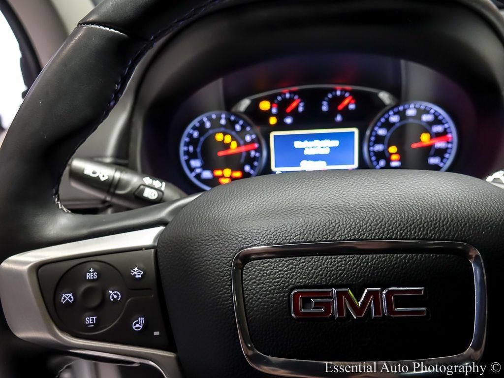 Used 2024 GMC Terrain SLT w/ Infotainment Package II FWD image 19
