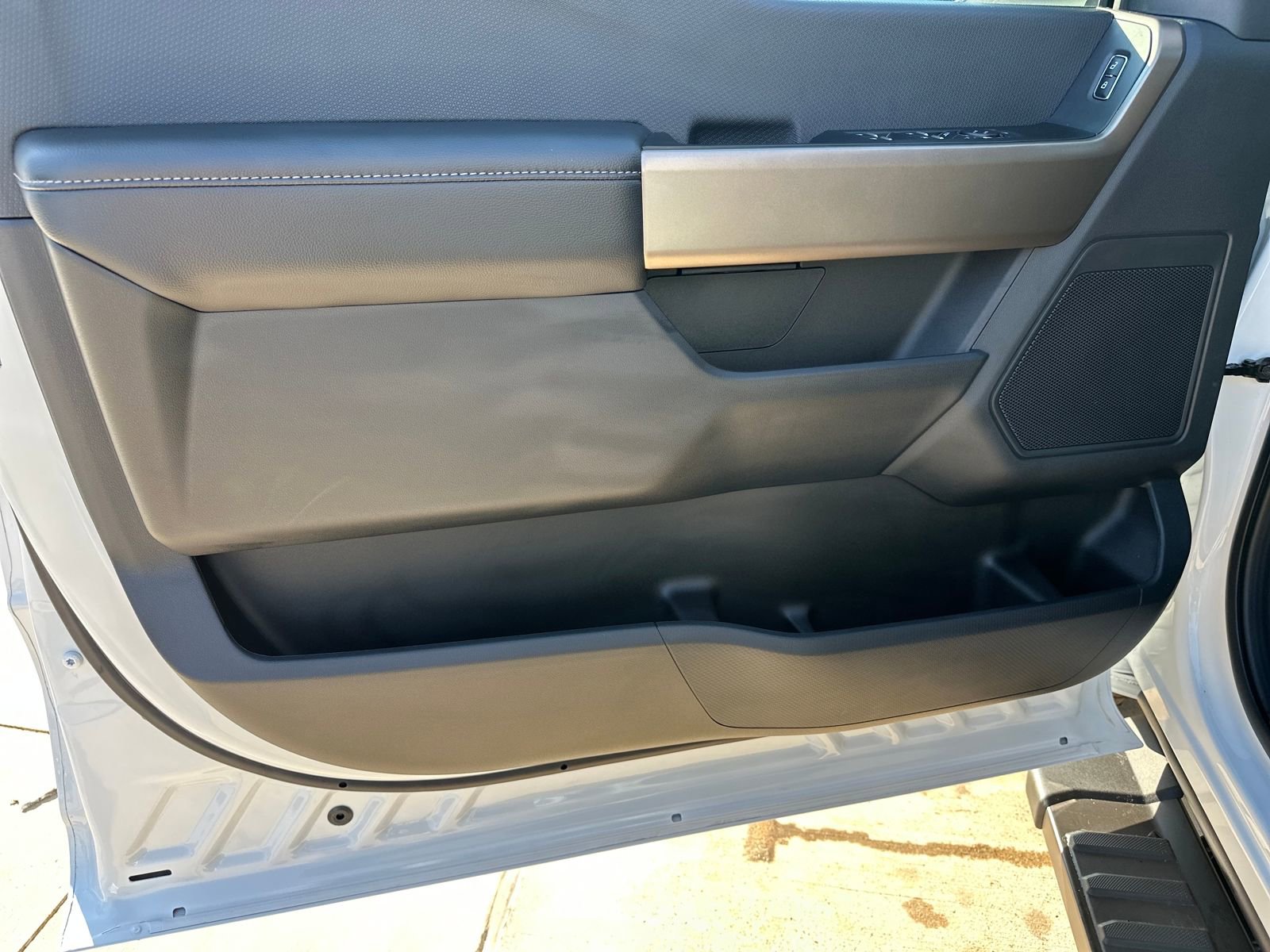 New 2025 Ford F150 STX w/ Equipment Group 201A FX4 AWD/4WD image 10