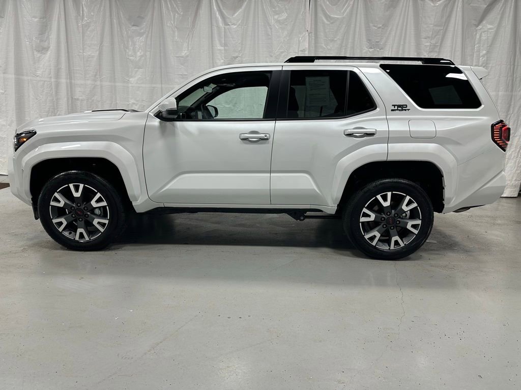 Used 2025 Toyota 4Runner TRD Sport image 4