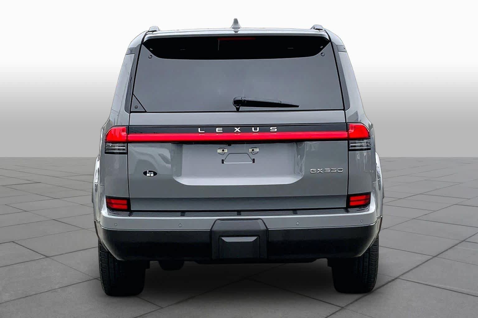 Used 2024 Lexus GX 550 w/ Cold Area Package AWD/4WD image 5