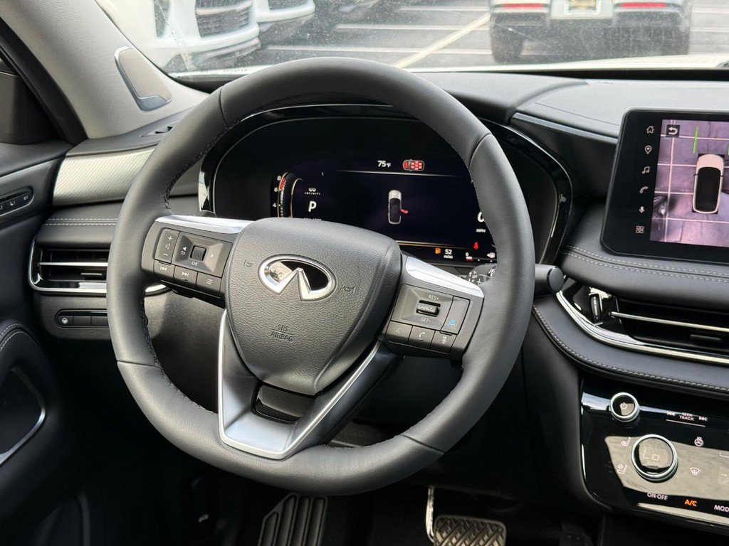 New 2027 INFINITI QX60 Luxe FWD image 9