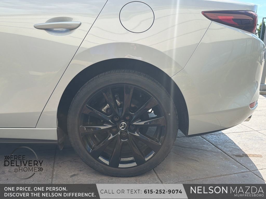 Used 2024 MAZDA MAZDA3 s FWD image 10