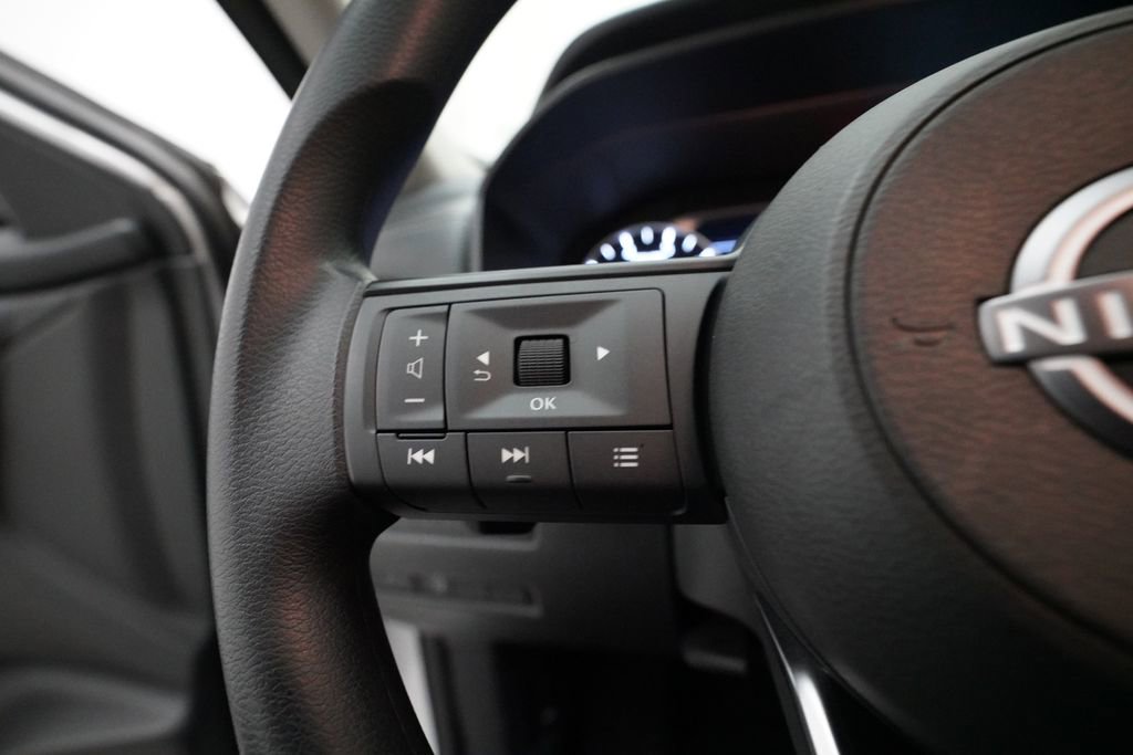 Certified 2024 Nissan Rogue S image 17