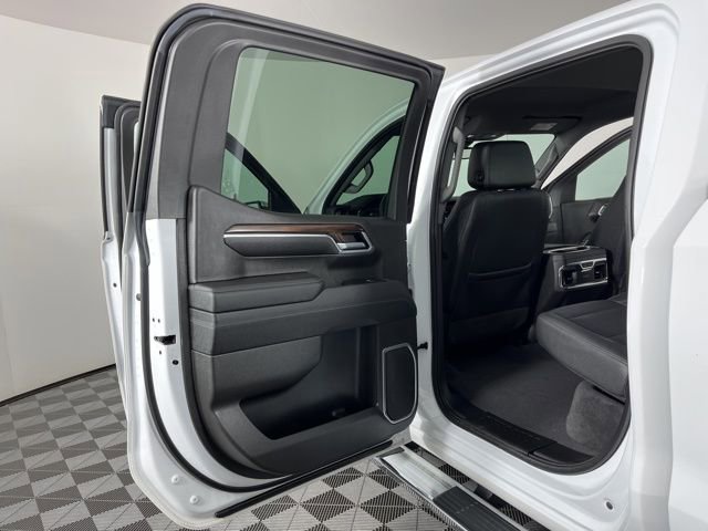 Used 2023 GMC Sierra 1500 SLT w/ SLT Convenience Package image 36