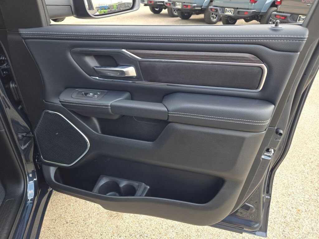 New 2027 RAM 1500 Laramie w/ Night Edition AWD/4WD image 5