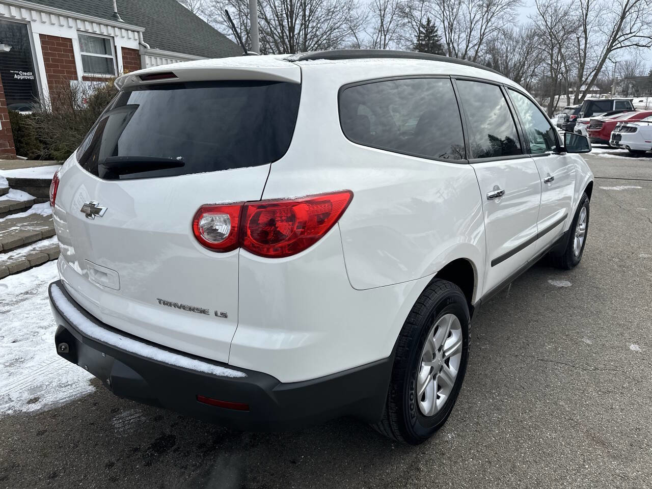 Used 2012 Chevrolet Traverse LS image 8