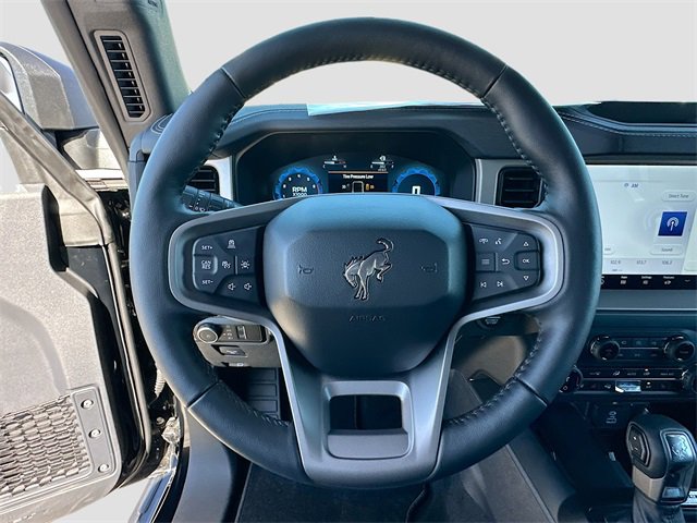 Used 2025 Ford Bronco Outer Banks image 11