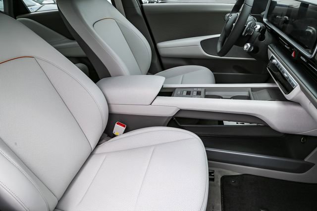 New 2025 Hyundai Ioniq 6 SEL image 16
