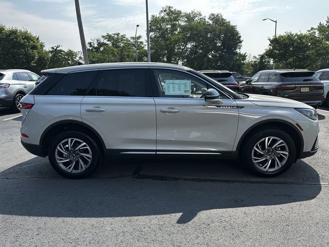 Certified 2024 Lincoln Corsair AWD w/ Equipment Group 101A image 4