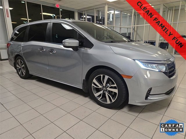 Used 2023 Honda Odyssey Touring image 2