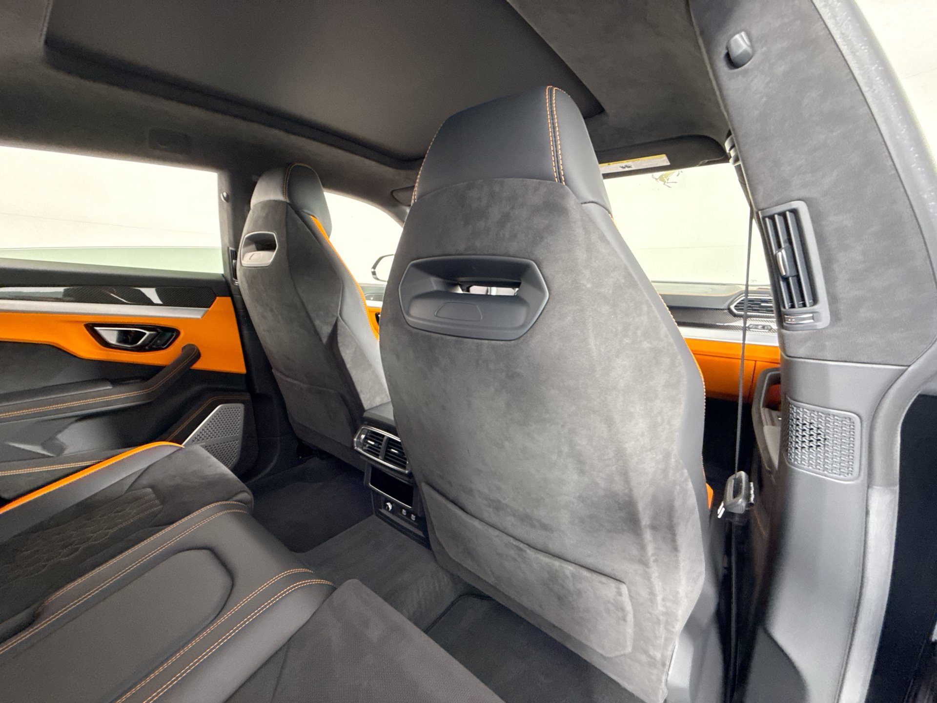 Used 2024 Lamborghini Urus S AWD/4WD image 24
