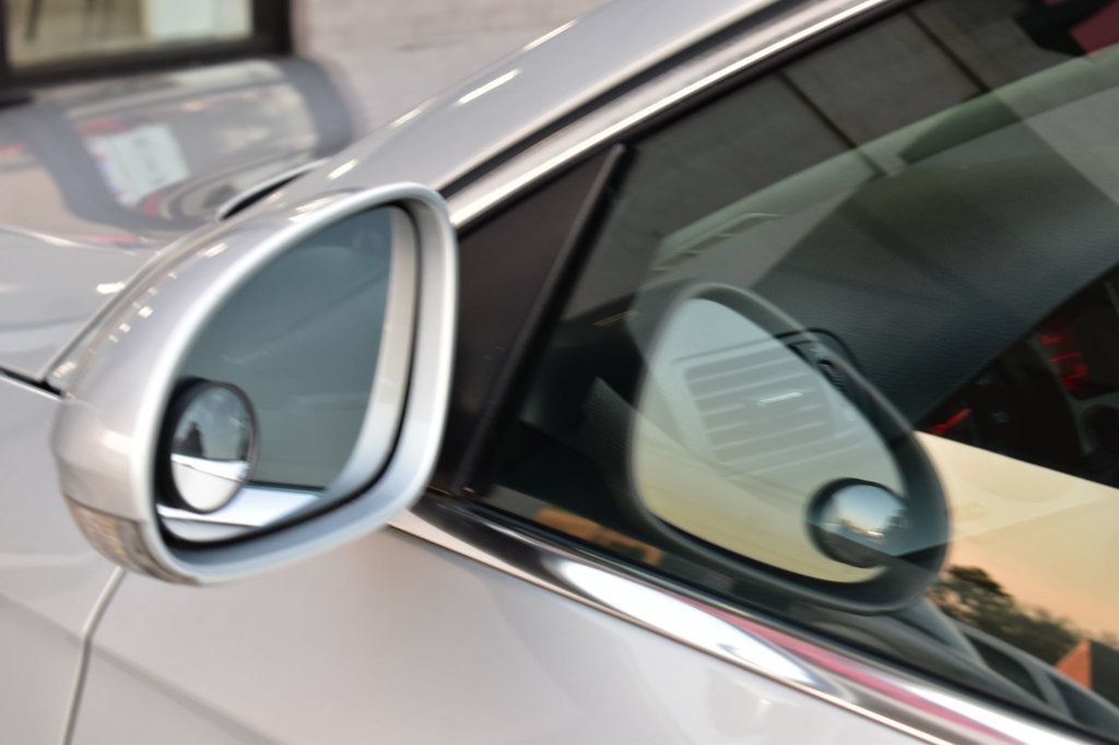 Used 2009 Volkswagen Passat Komfort FWD image 38