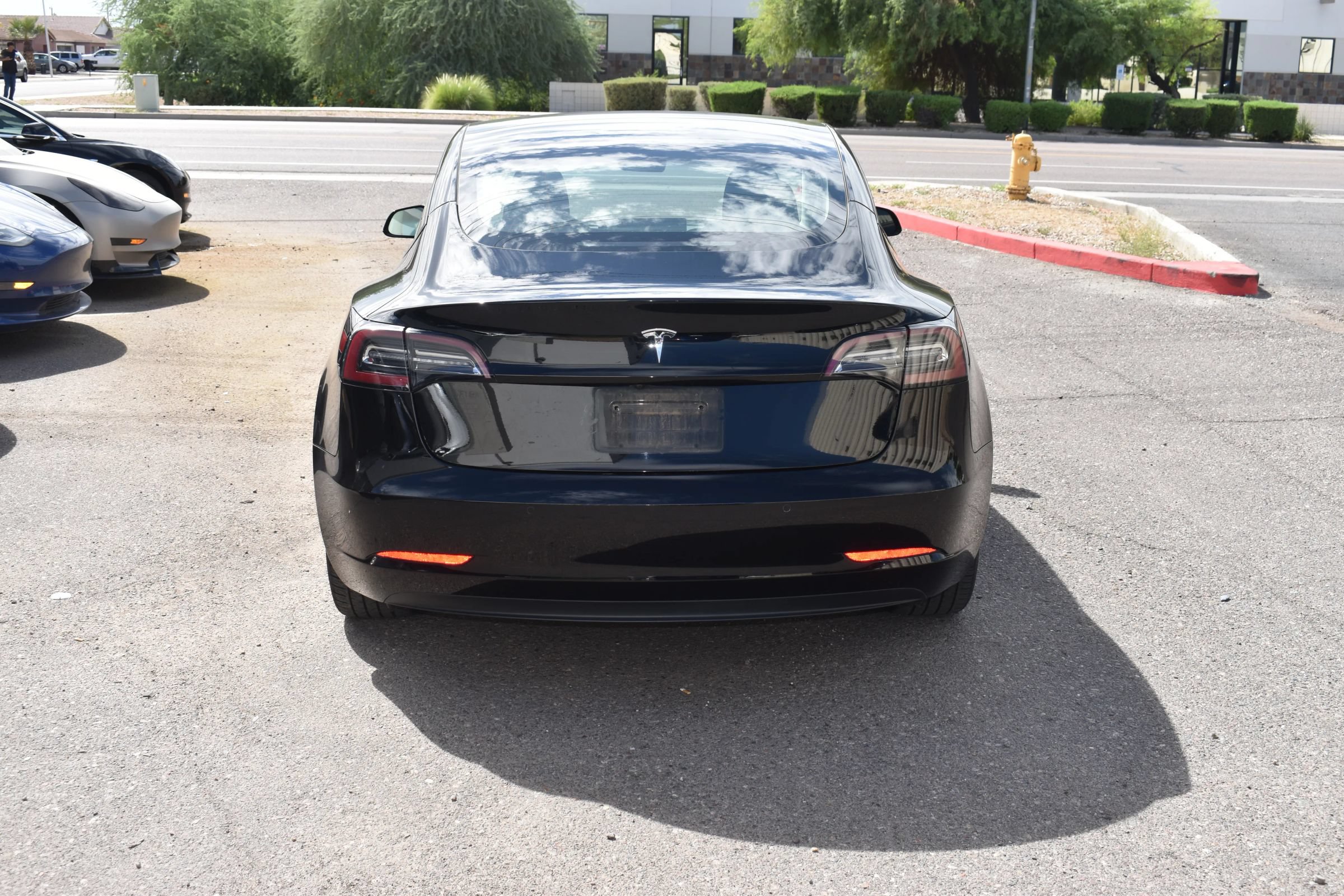 Used 2022 Tesla Model 3 RWD image 4