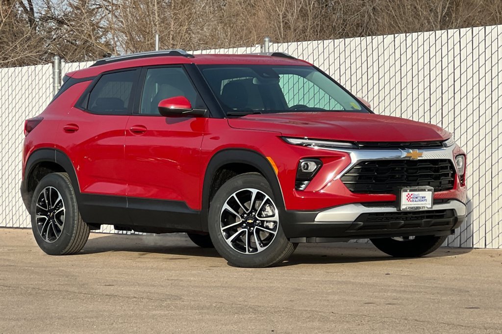 New 2026 Chevrolet TrailBlazer LT w/ Convenience Package image 2