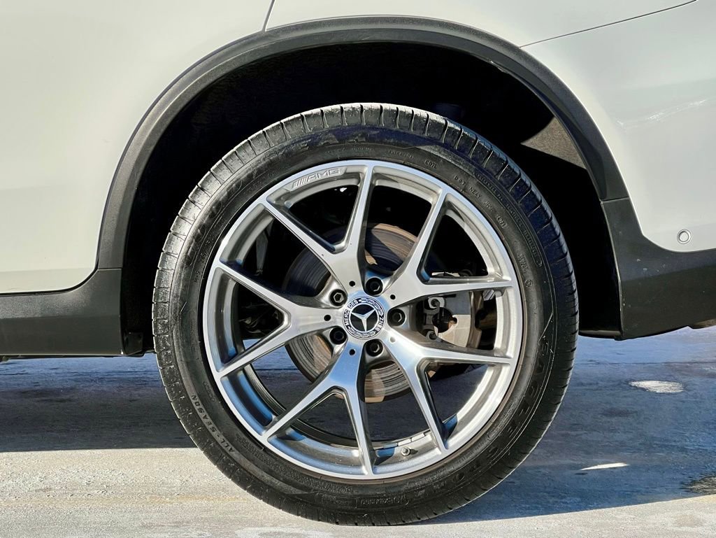 Certified 2022 Mercedes-Benz GLC 300 4MATIC image 10