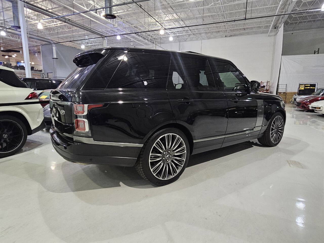 Used 2021 Land Rover Range Rover P525 Westminster Edition image 8