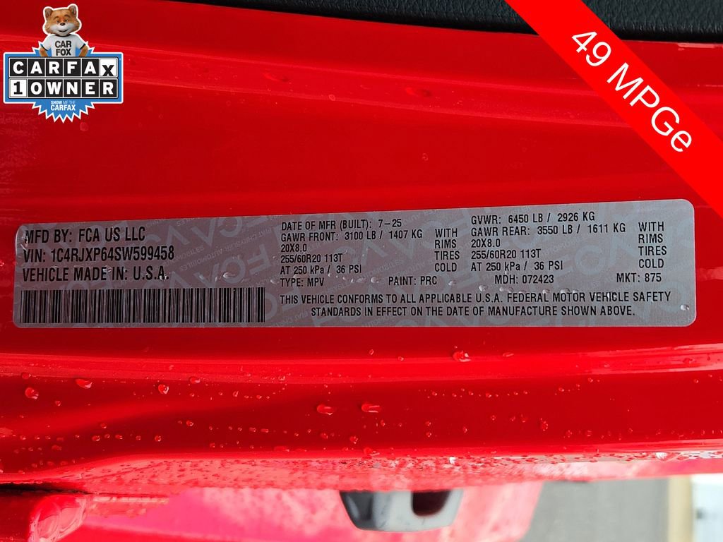 Used 2025 Jeep Wrangler Unlimited Sahara w/ Safety Group AWD/4WD image 26