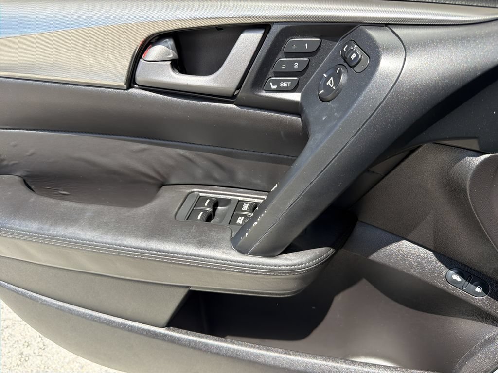 Used 2010 Acura TL w/ Technology Package FWD image 21