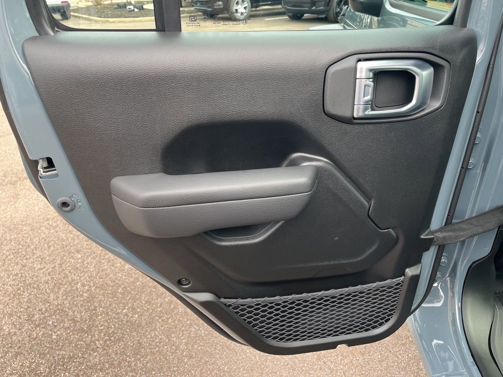 New 2026 Jeep Gladiator Sport image 20