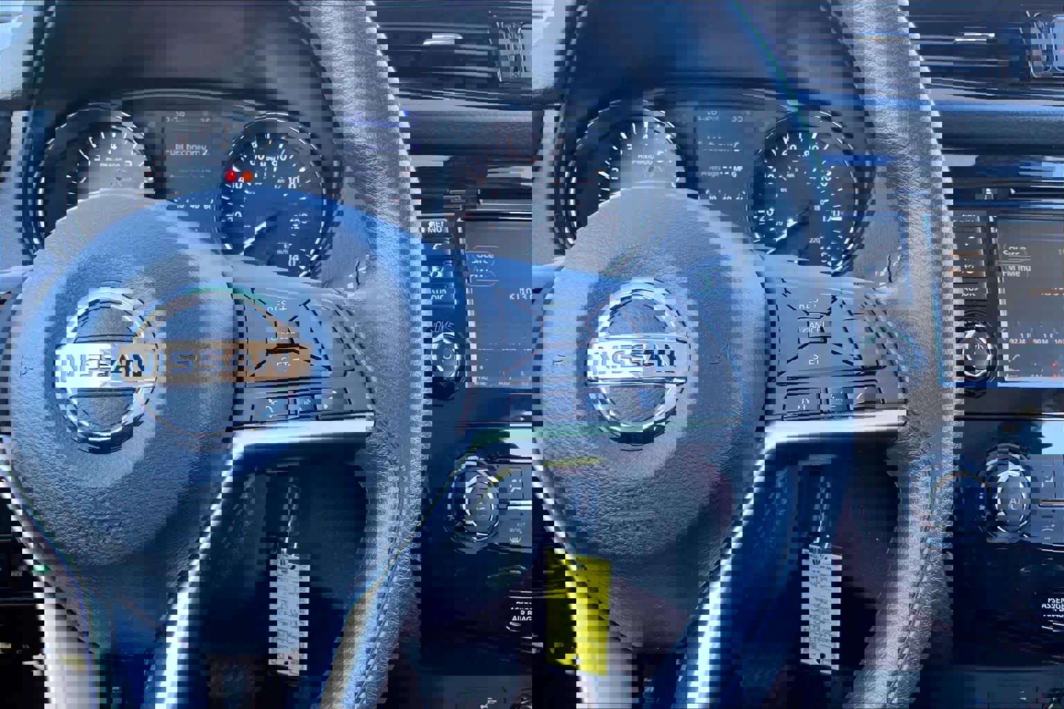 Used 2022 Nissan Rogue Sport S image 24