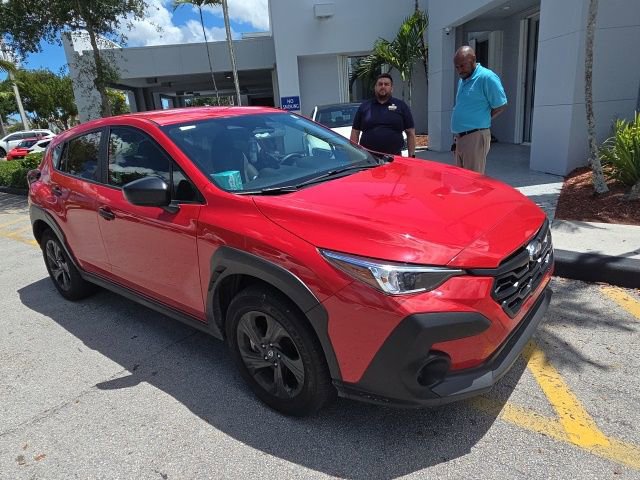 Used 2024 Subaru Crosstrek 2.0i AWD/4WD image 2