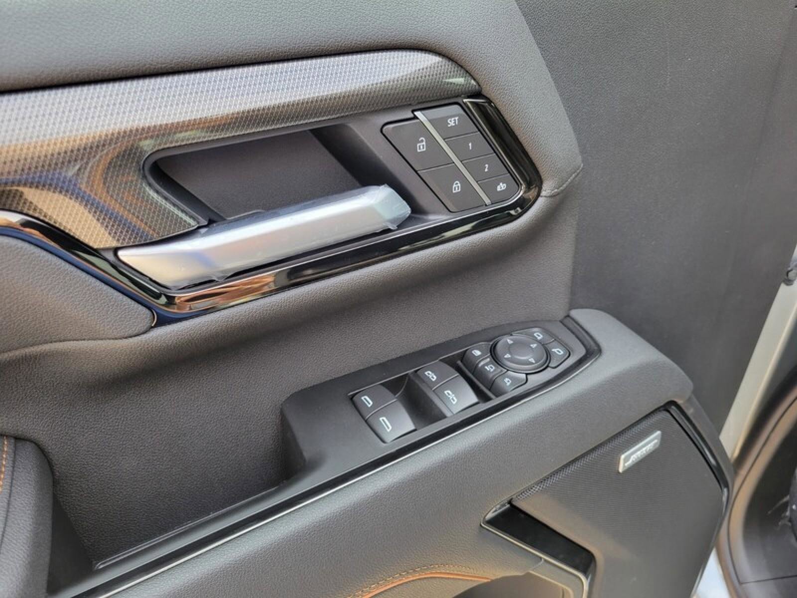 New 2026 GMC Sierra 3500 AT4 w/ AT4 Premium Plus Package image 12