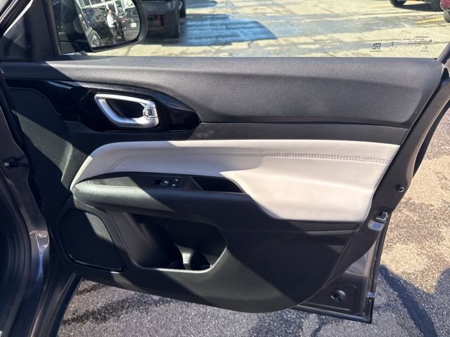 Certified 2022 Jeep Compass Limited image 11