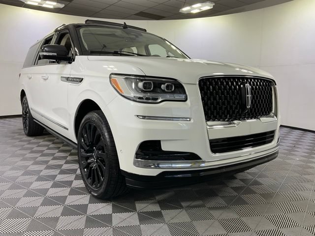 Used 2022 Lincoln Navigator L Black Label AWD/4WD image 42