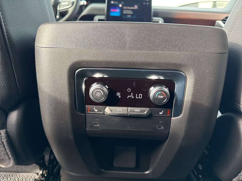 New 2026 GMC Yukon XL Denali image 14