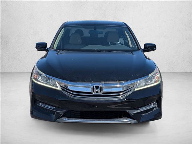 Used 2017 Honda Accord EX-L image 2
