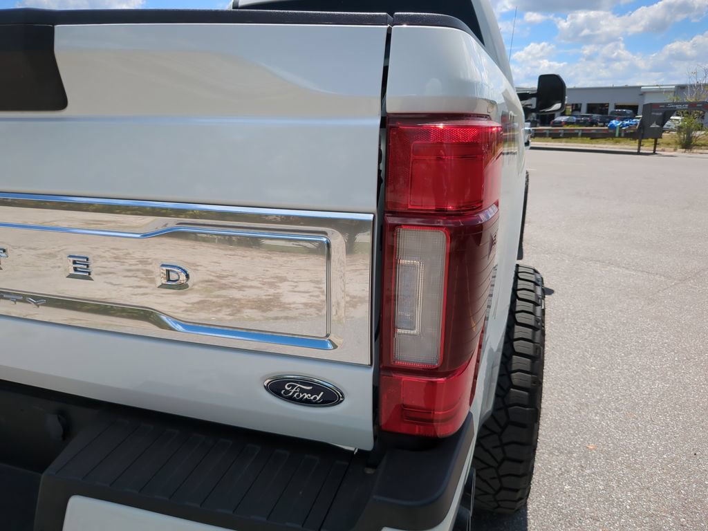 Used 2020 Ford F250 Limited w/ FX4 Off-Road Package AWD/4WD image 12