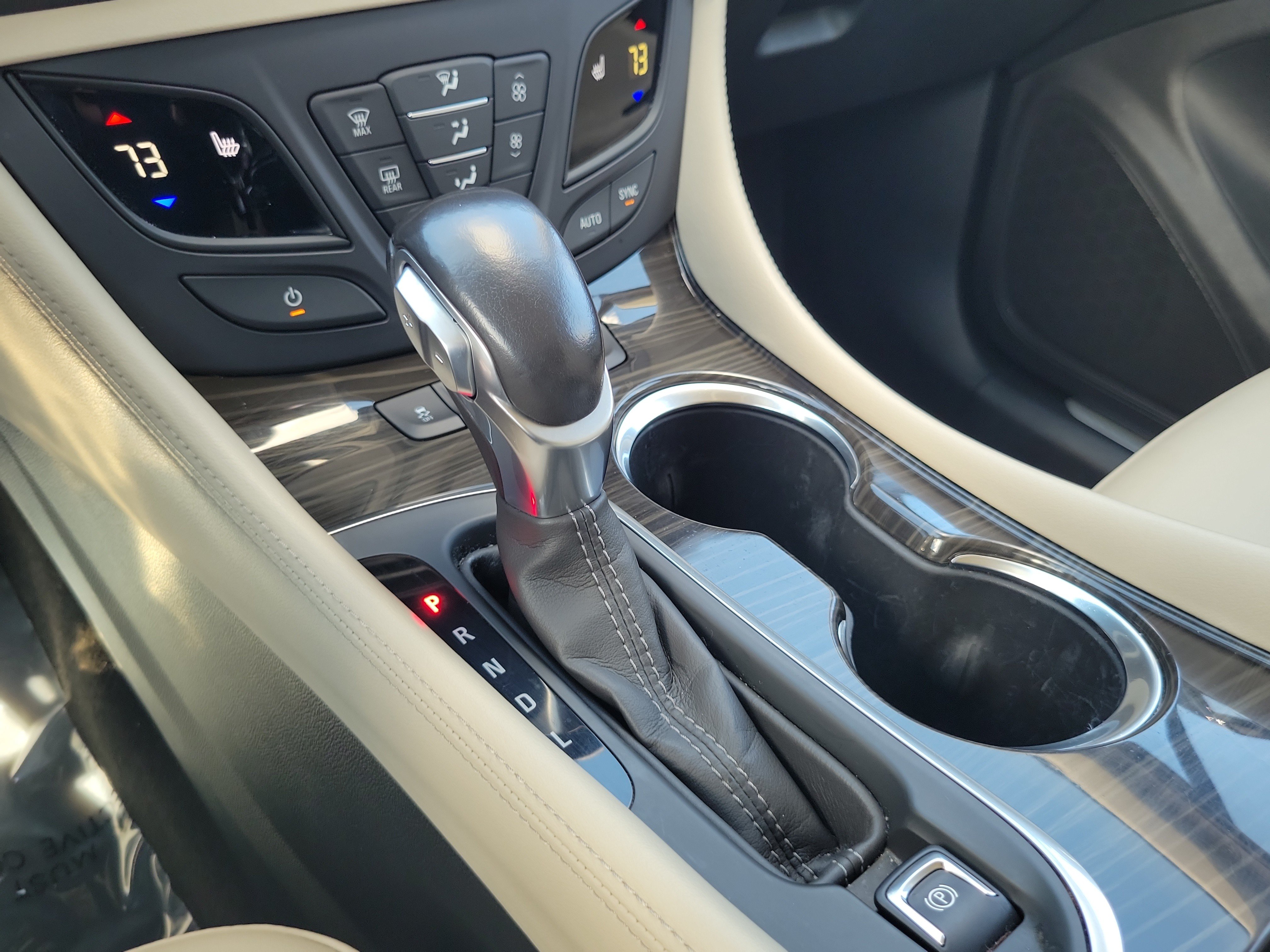 Used 2020 Buick Envision Preferred FWD image 23