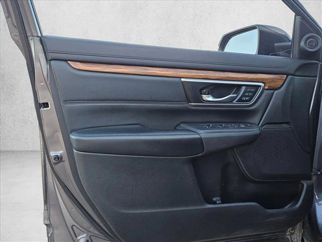 Used 2019 Honda CR-V Touring image 17