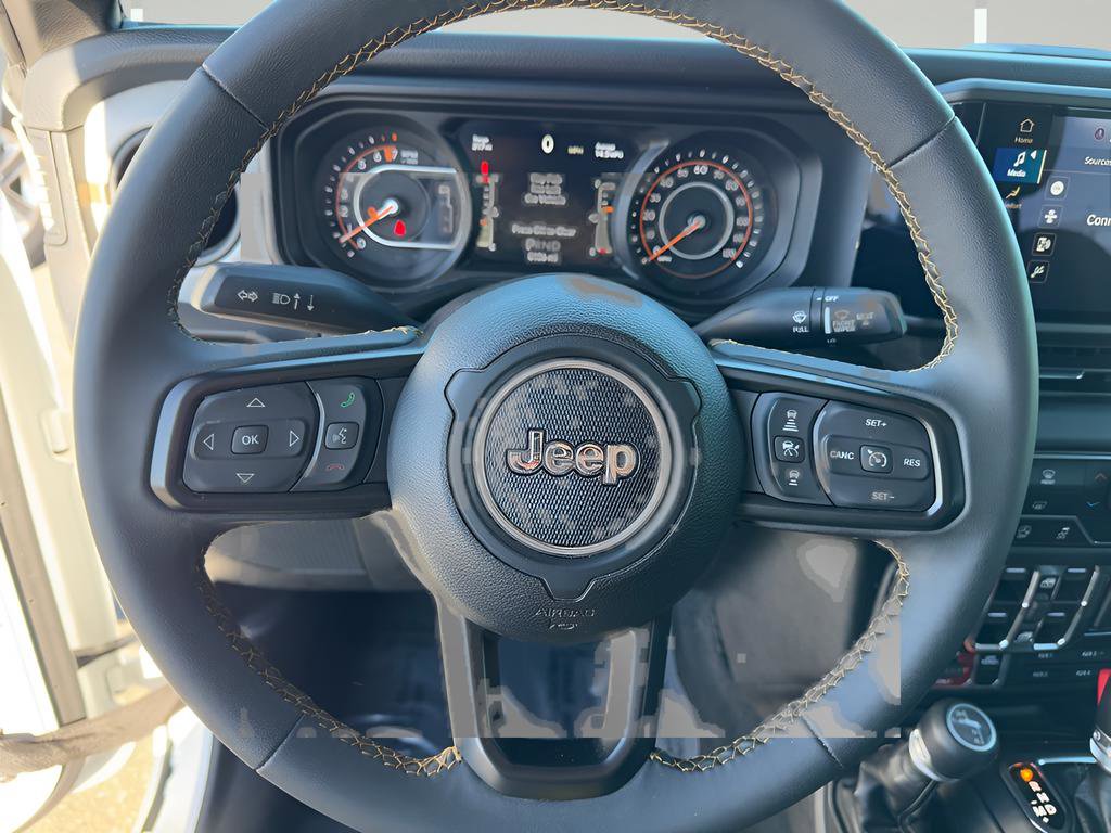 Used 2024 Jeep Gladiator Willys image 13