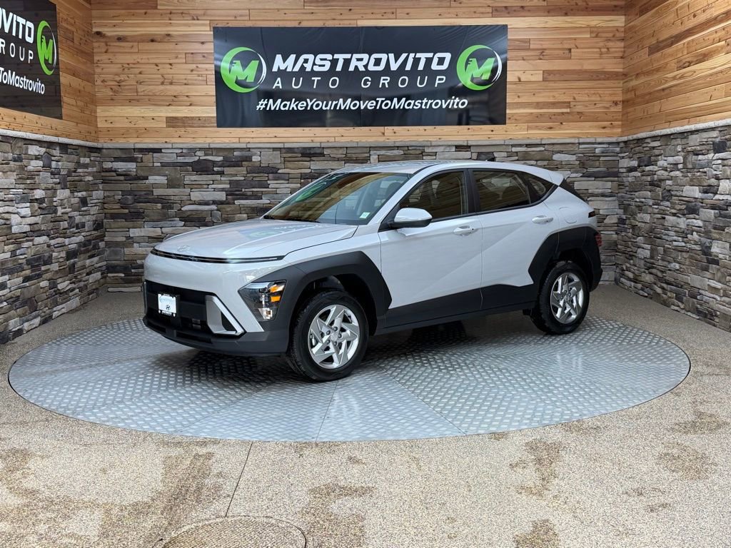 Used 2026 Hyundai Kona SE AWD/4WD video 3